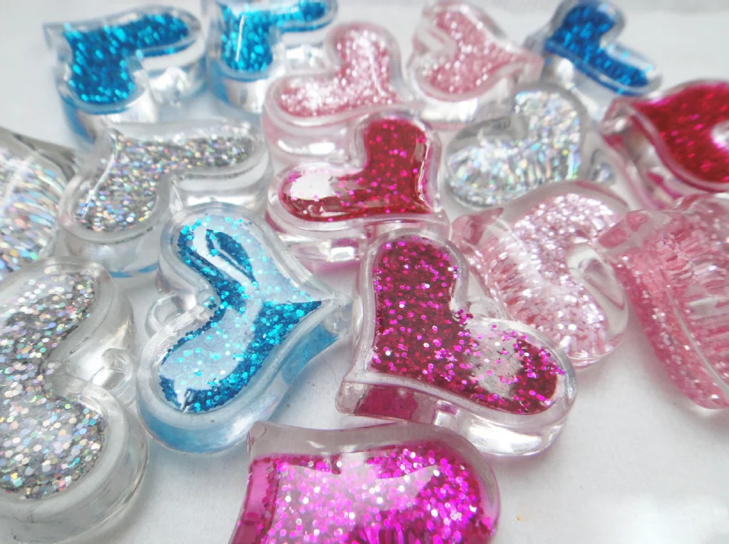lip gloss glitter powder.png