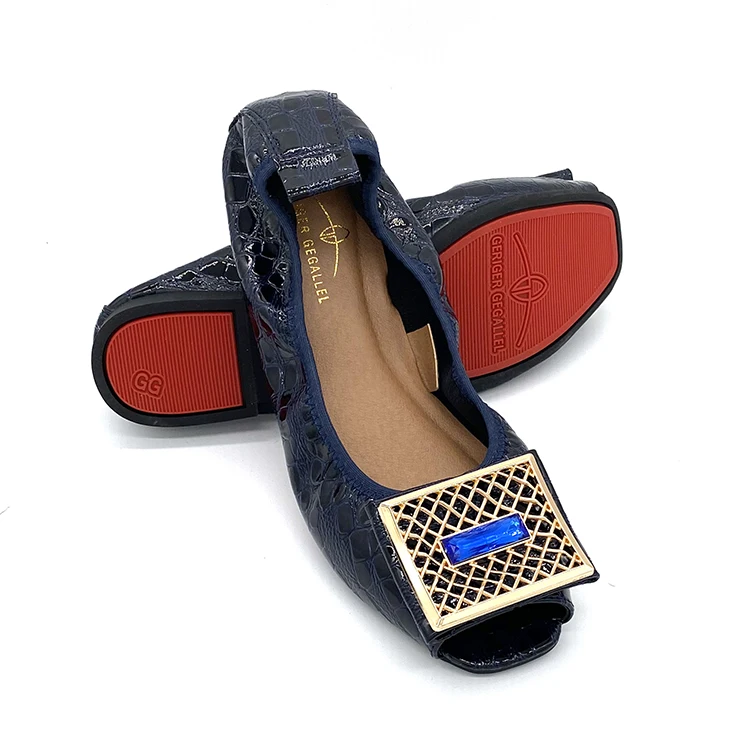 

2020 fast shipment foldable flat sole genuine leather shoes women