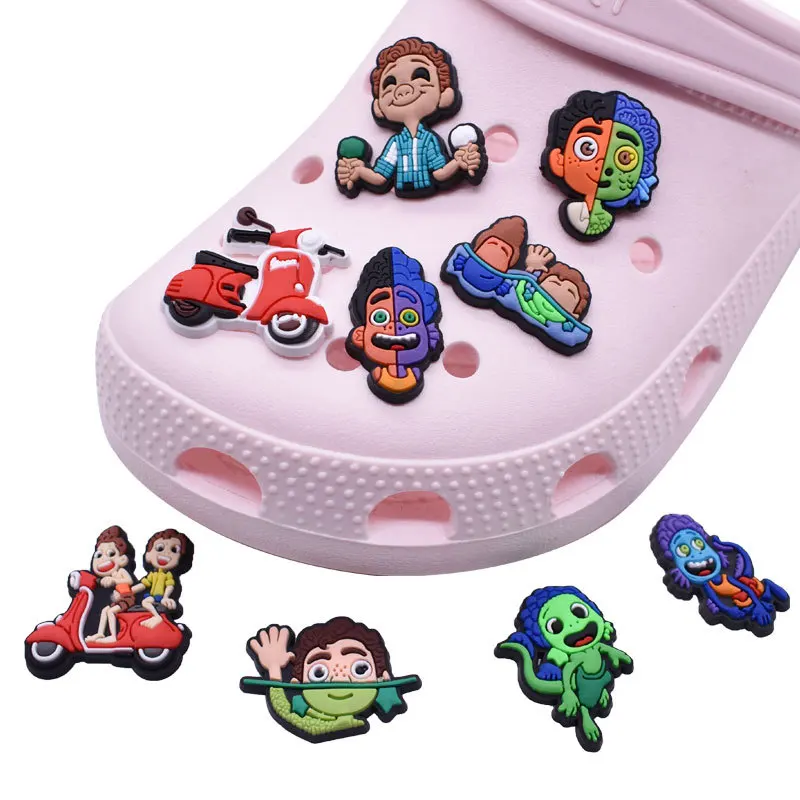 

croc charms motorcycle 2022 new croc charms grinch shoe charms for bracelets sandals