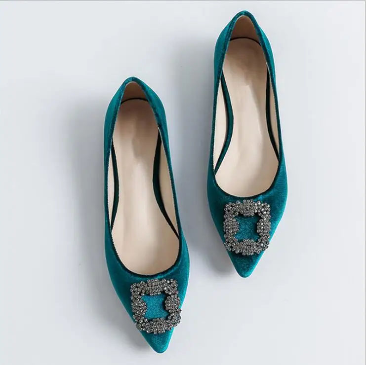 

YK1098A lady velvet single shoes female flat pointed plus size dress shoes fashion rhinestone buckle flat shoes