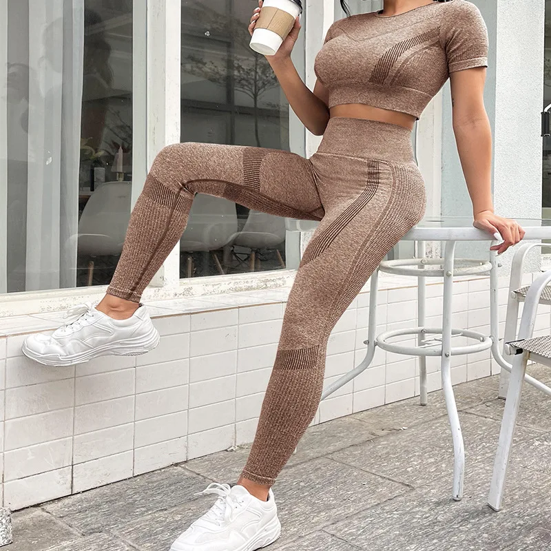 

Wholesale Seamless High Waist Scrunch Butt Lift Leggings Yoga Set Amazon Activewear Sports Gym Fitness Yoga Sets For Women