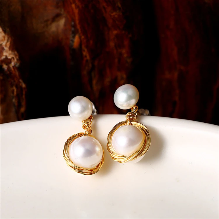 

Aimgal Natural fresh water pearl earrings winding small water drops earrings 14K gold S925 silver needle earrings for women