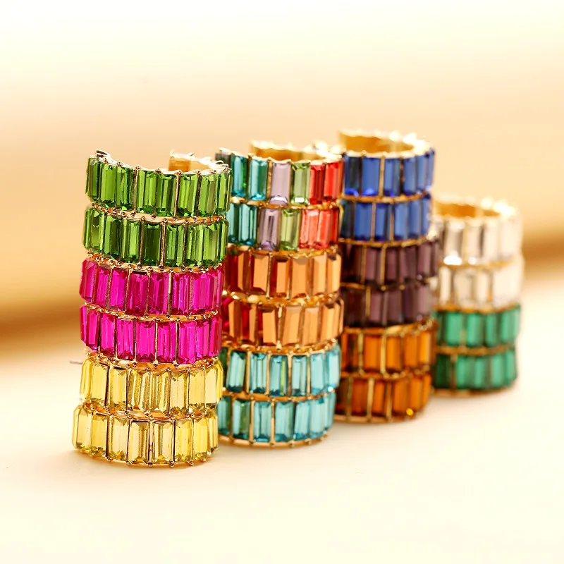 

2020 Hot Selling Metal Hoop Earring With Colorful Glass Stone Crystal Earrings Various Colors Earring for Women