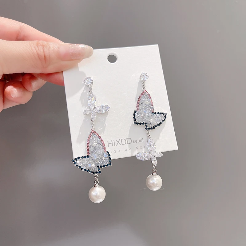 

Best Selling Micro Paved Crystal Asymmetric Butterfly Drop Earrings Fresh Water Pearl Butterfly Earrings For Ladies