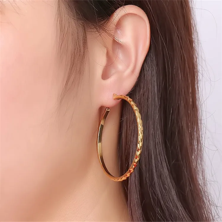 

Qings 2020 Hot Sale Simple Design 18K Gold Plated Stainless Steel Earrings