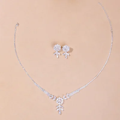 

Jachon Vintage Indian Bridal Wedding zircon Crystal Necklace Earrings Leaf Necklace Set for Women, As picture