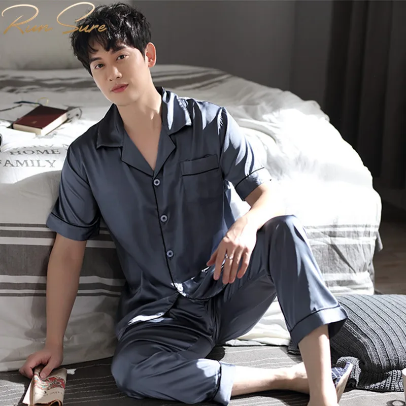Luxury Sleepwear Men's Classic 22mm 100% Silk Pajamas