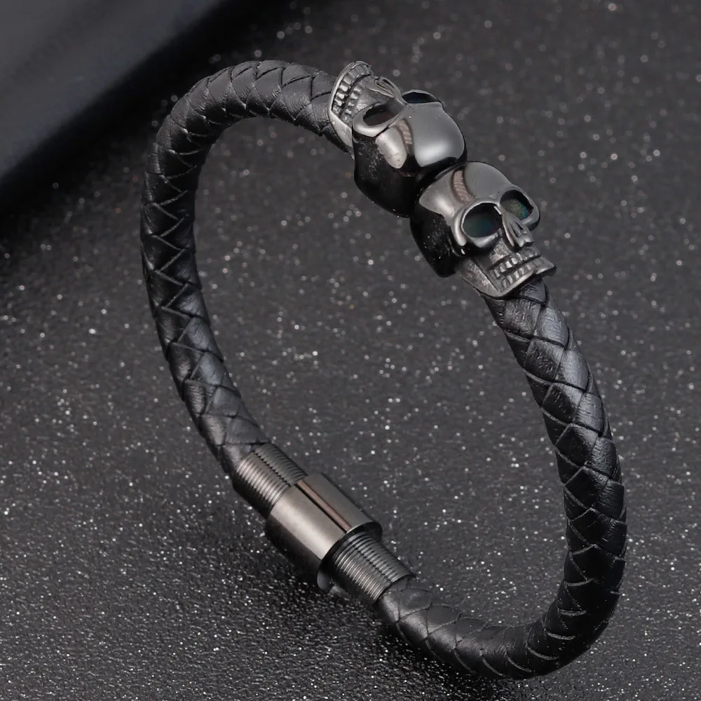 

OEM Manufacturer Fashion Hand Bracelet Black Skull Jewelry Magnetic Clasp Genuine Leather Skull Bracelet For Men