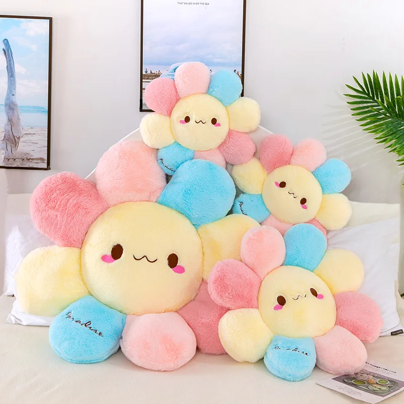 

Cute smile daisy plush cushion pillow soft and comfortable lunch break pillow