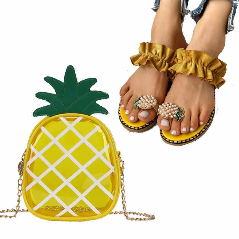 

W W&A 2021 cute pineapple design slip on sandals and matching bag two piece set for women and ladies casual style