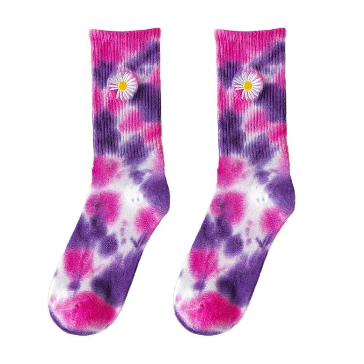 

Wholesale New Style Breathable Women Hip Hop Skateboard personalised pink and purple socks tie dye, Custom 10 colors