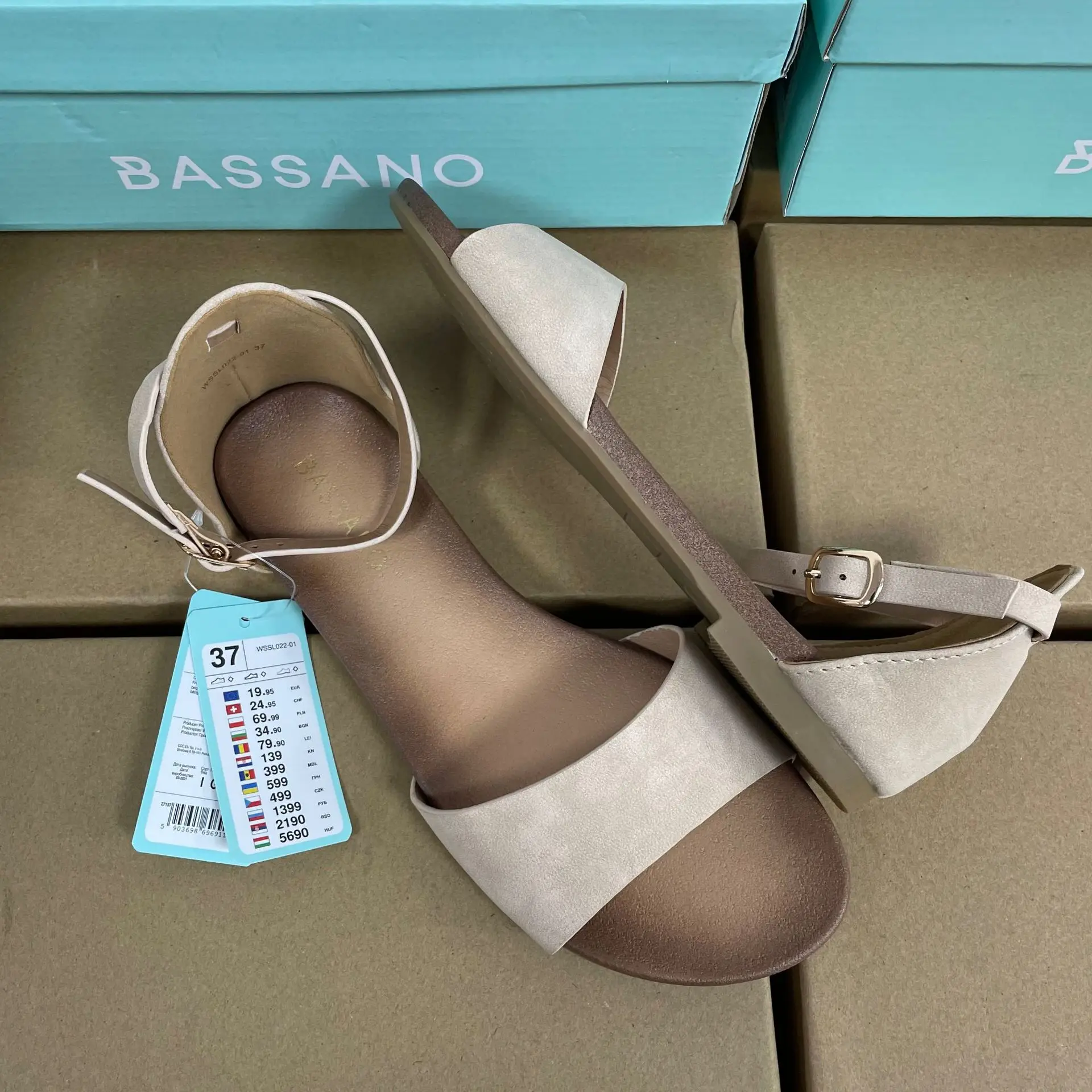 

2021 Hot Sale Casual Fashion Breathable Sandals For Woman MS27