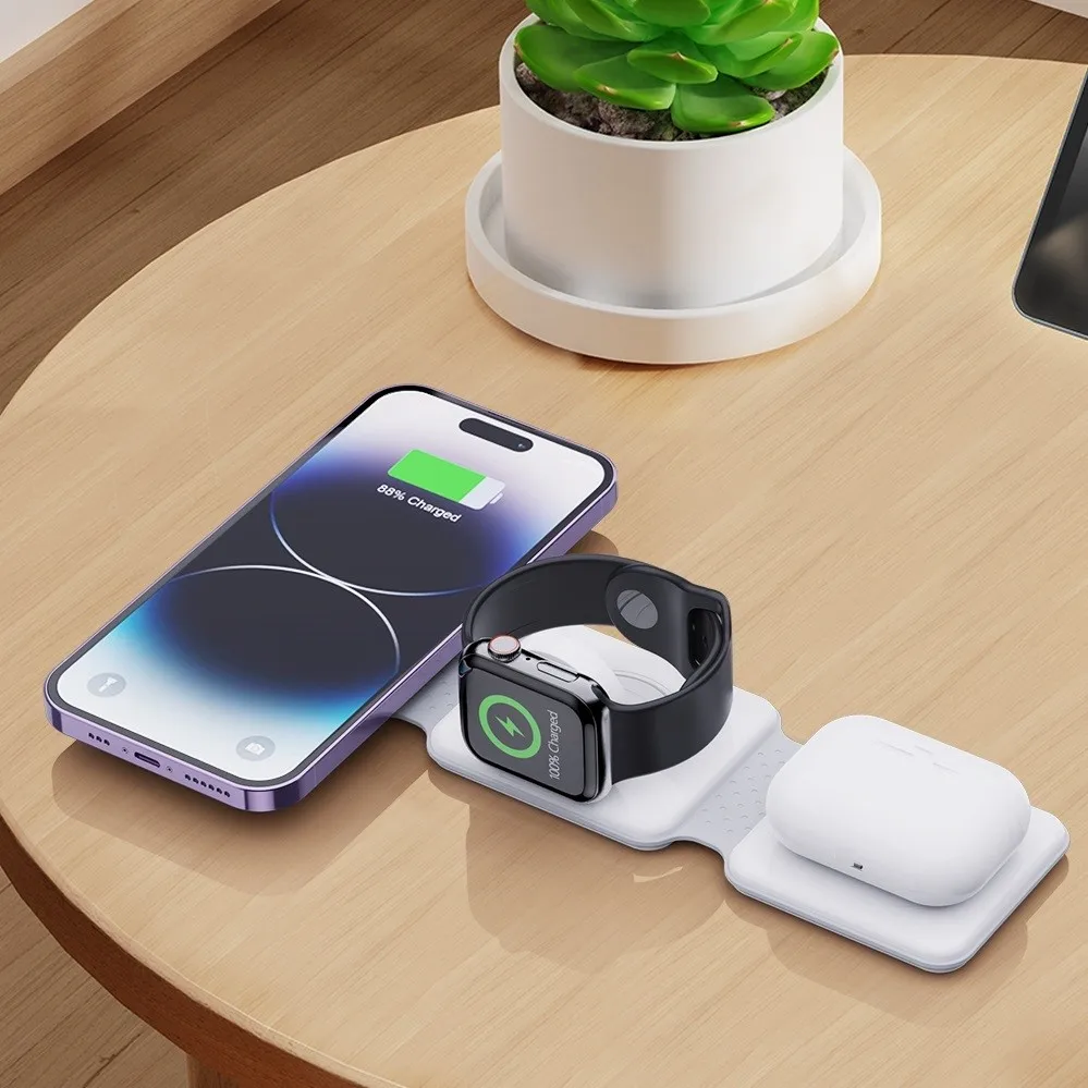 

Universal Foldable 15W Phone Charging Magnetic Wireless Portable 3 In 1 Wireless Charger