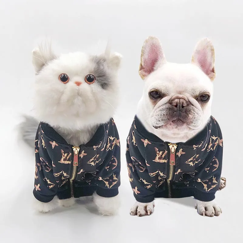 

Popular Brand Winter Dog Coat Designer Pet Jacket French Bulldog Teddy Pug Puppy Apparel Luxury Dog Clothes