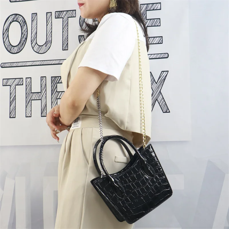 

wholesale 2021 alligator leather designer handbag multi colors ladies PU leather handbags for women luxury handbags