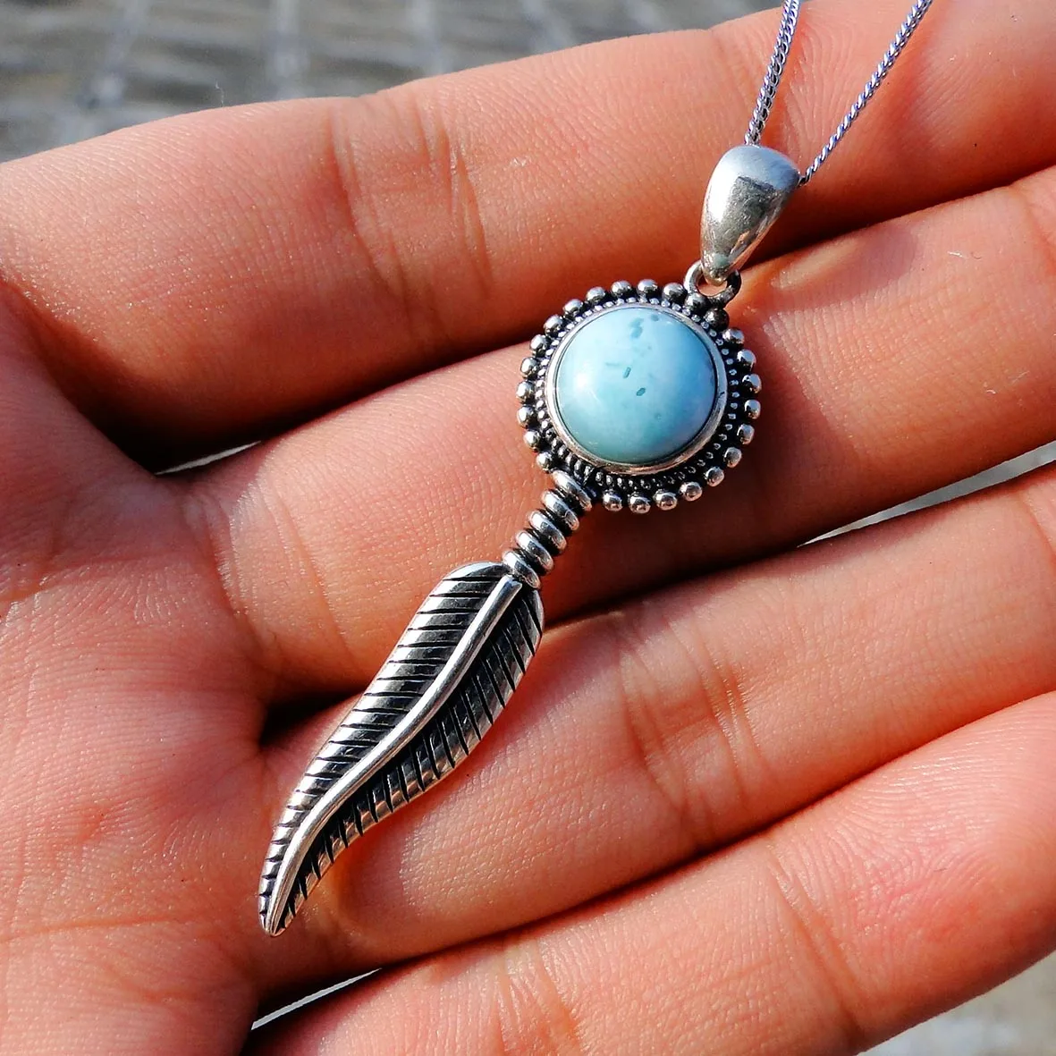 

Vitage Antique Charm Pendant 925 Sterling Silver Jewelry Wholesale 9 MM Larimar Pendant Necklace For Women