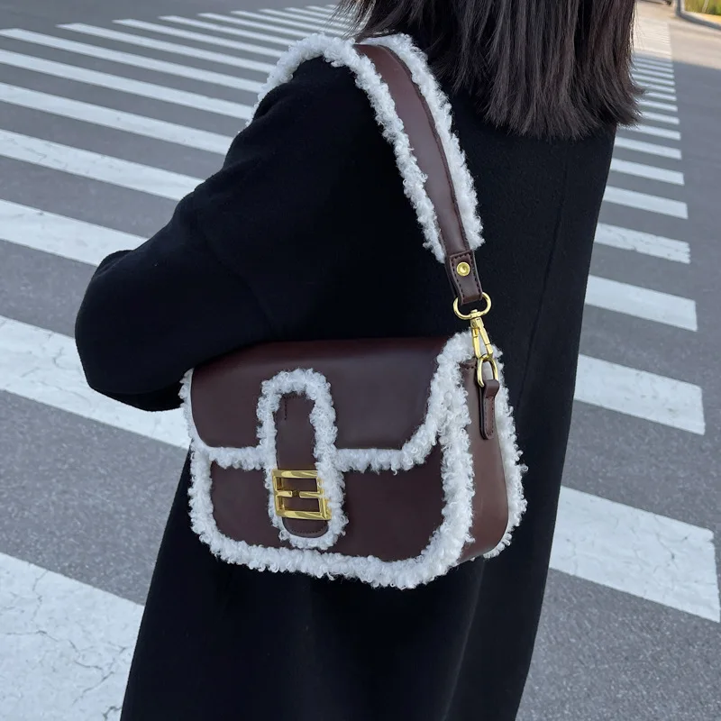 

Texture Crossbody Bags Female Bag 2021 New Trendy Autumn And Winter Retro Popular Portable Small Square Bag, Green, black, brown