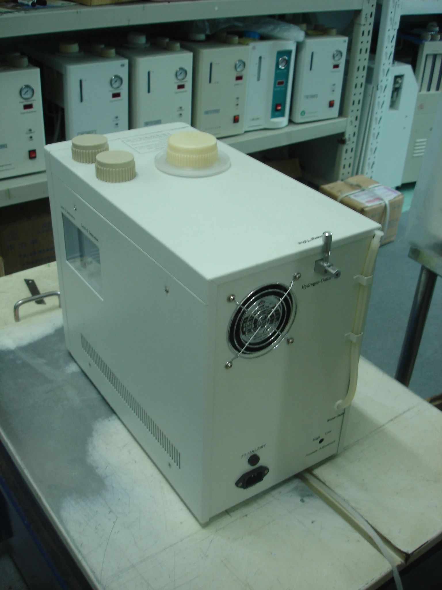 
QL300 pem hydrogen generator 99.999% purity 