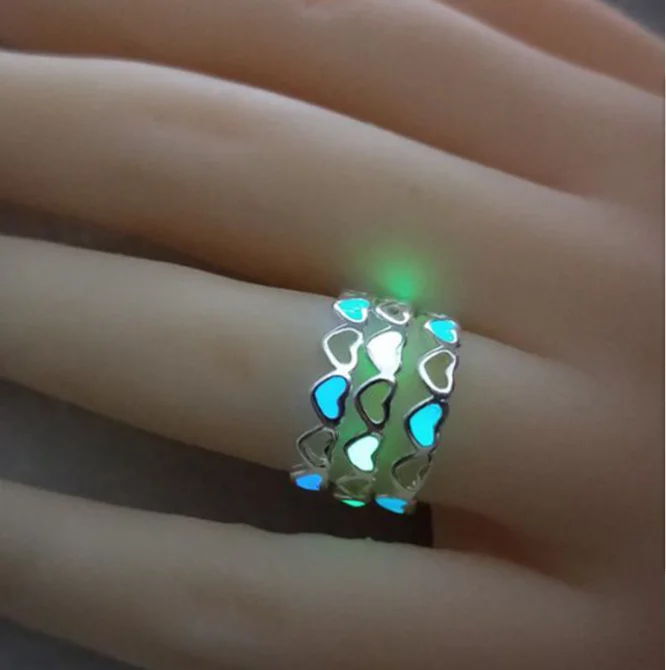 

Glowing Glow in the dark ring hollow heart love shape Women Men Adjustable open Luminous Resin Ring, Picture shows