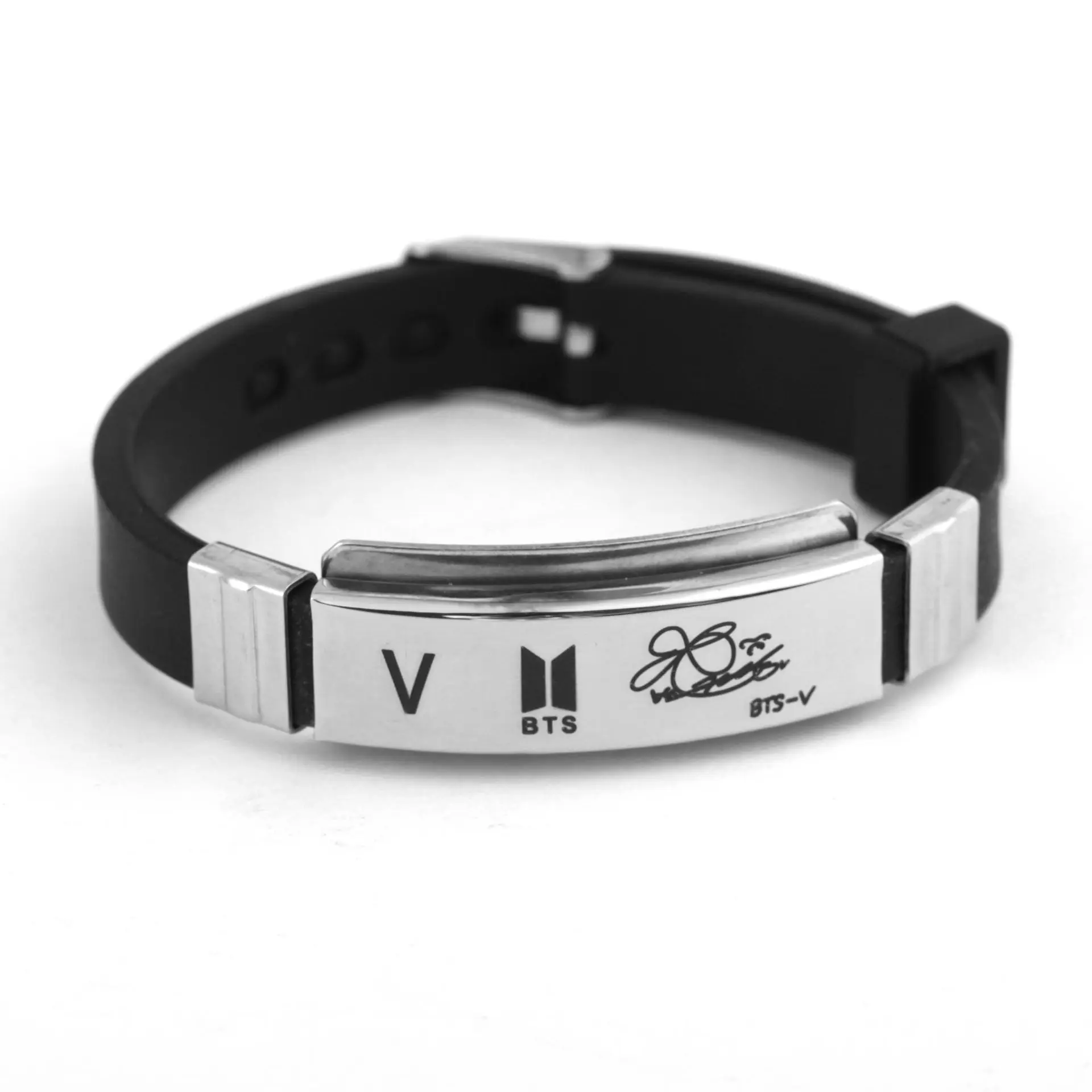 

Kobe Black Titanium Charm Cuff Bracelet for Men Silicone Bracelet Fashion Stainless Steel Jewelry Bangles Daily Wear, Black color
