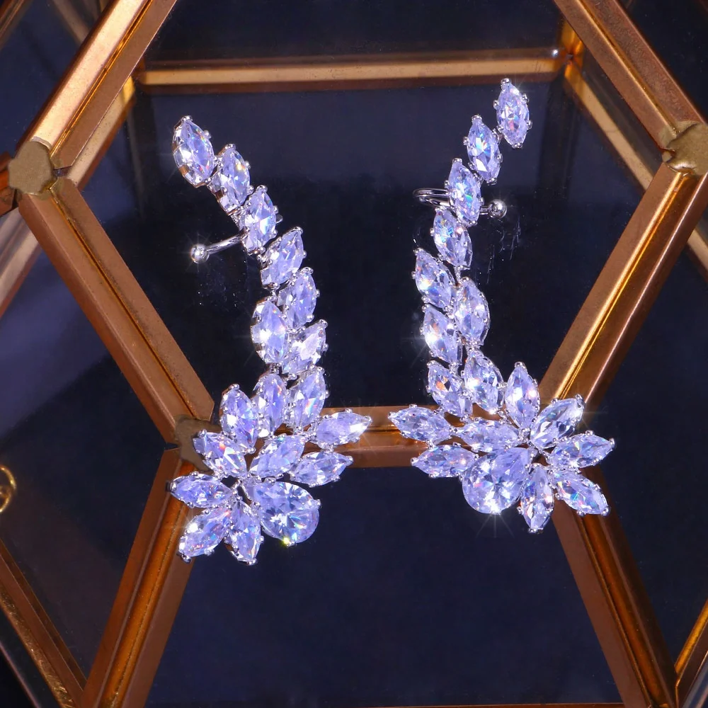 

Luxury Minimalist Classic Bridal Jewelry 1pcs Leaf Cubic Zirconia Ear Climber Cuff Stud Earrings Bling CZ Wedding Earrings