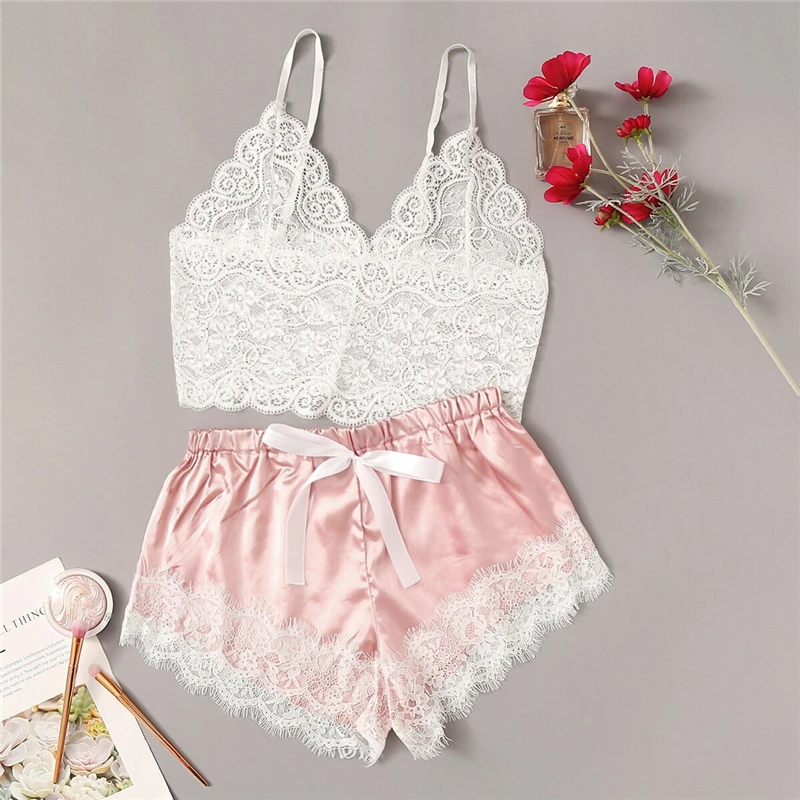 

Floral Lace Bralette With Satin Shorts Lingerie Set 2020 Women Sexy Sets Ladies Bra And Panty Underwear Pajama Set-Pink