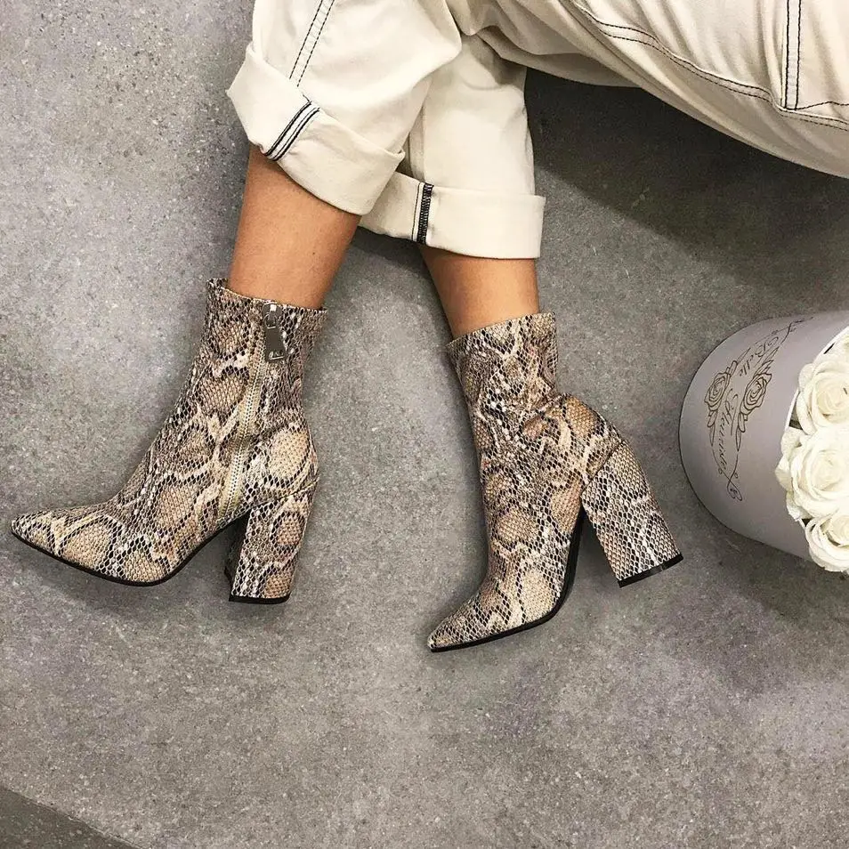 

Hot sale high quality thick heel large size snake print short women boots heels US11size