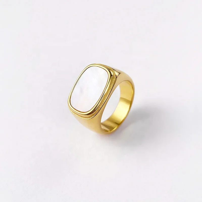 18K Gold Plated Stainless Steel Jewelry Oval White Shell And Epoxy Signet Accessories Rings R214144