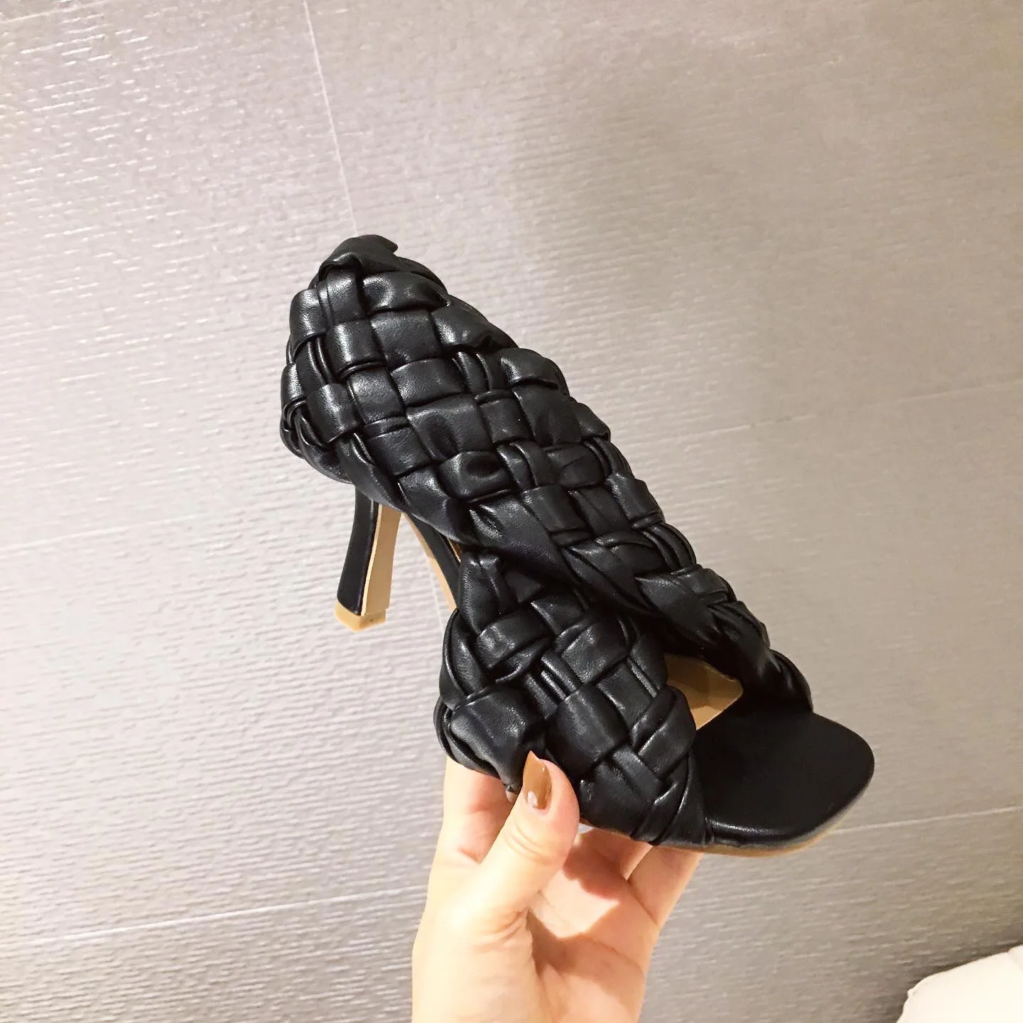 

2021 New style Summer New Fashion Platform weave Flat Sandals Oversize Slipper For Women