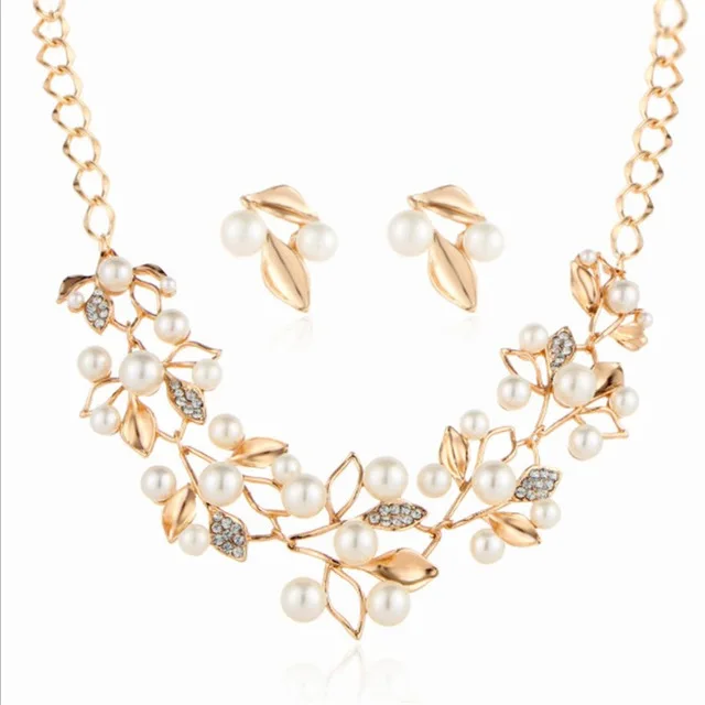 

Fashion Pearl Bridal Jewelry Set Wholesale HZS-0025