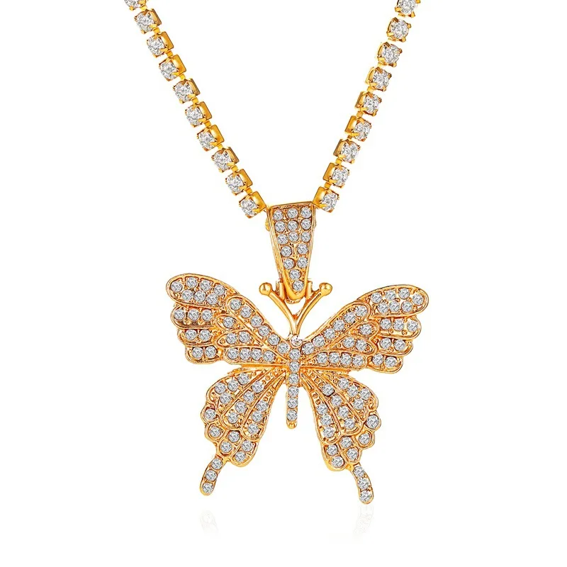 

Exaggerated Gold Silver Butterfly Pendant Necklace Rhinestone Jewelry For Women Cuban Claw Chain Charm Butterfly Necklace