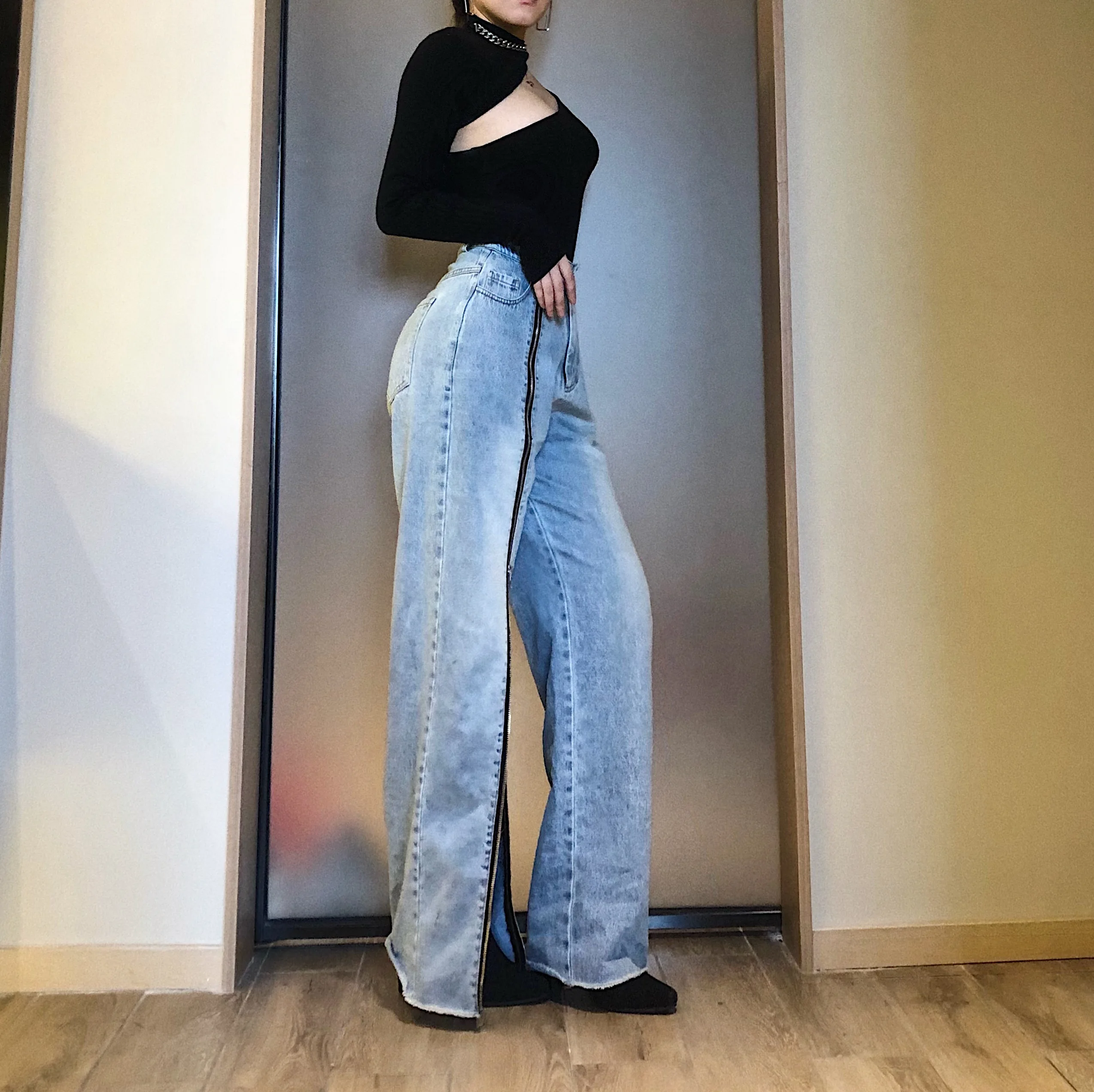 
Hot Girl Narrow Bottom Fake Zippers Fashion Women Wide Leg Jeans 