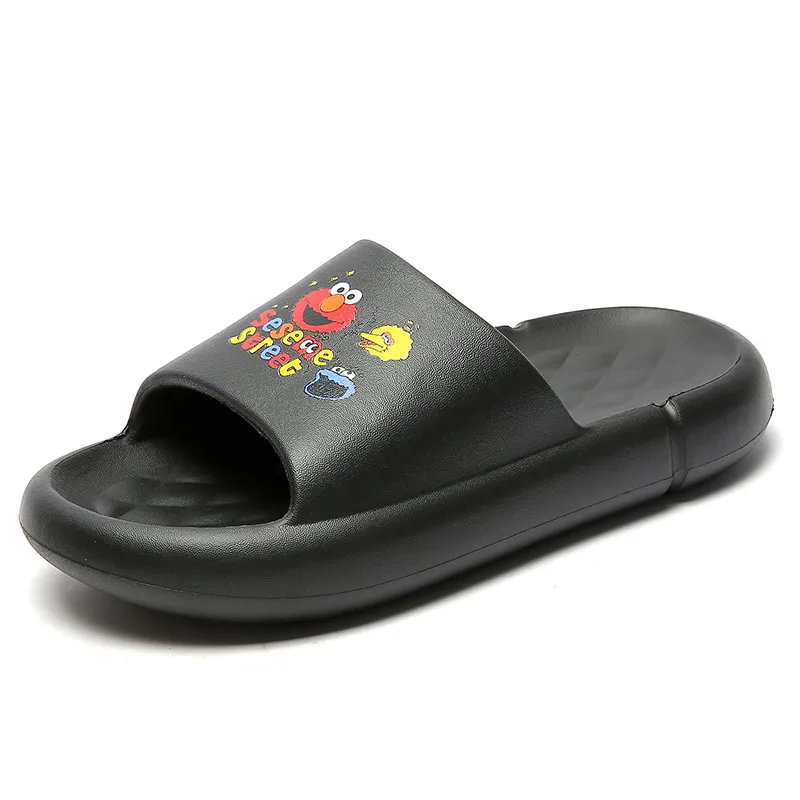 

outside wear slippers trend of outdoor summer antiskid soft bottom wear-resisting couples men's slippers, Optional