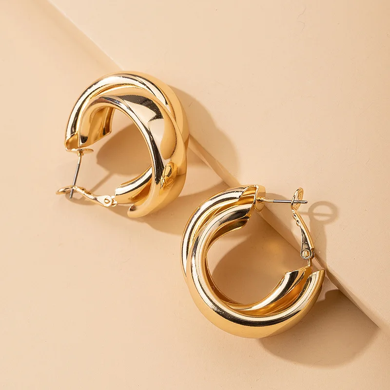 

SC European Fashion Minimalist 18K Gold Plated C Shape Drop Earrings Double Round Cross Circle Chunky Hoop Earrings for Women