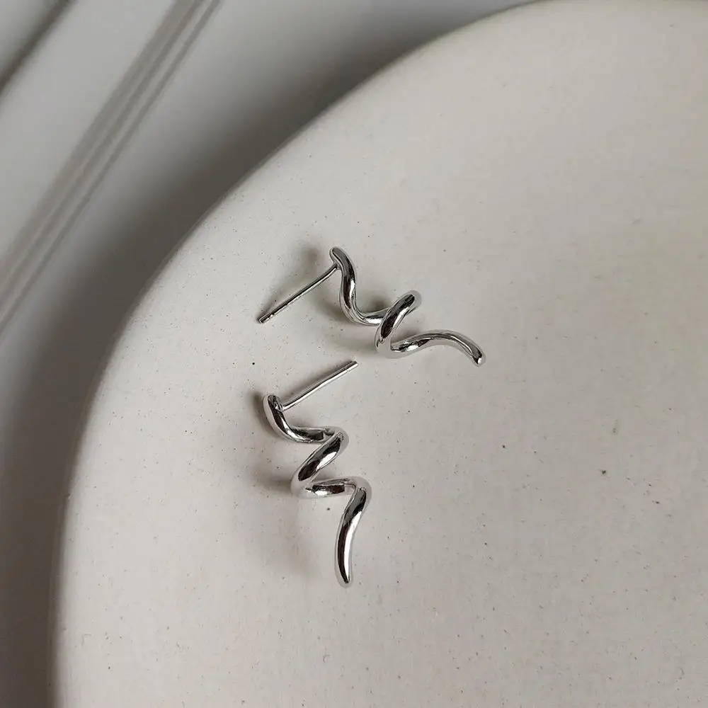 

925 sterling silver fashion personality spiral earrings