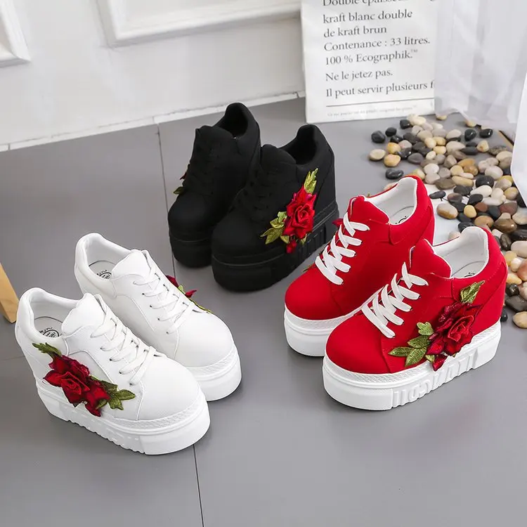 

Embroidered Flowers Canvas Sneakers Women High Wedge Sneaker Fashion White/black/red Platform Sneakers Woman Casual Shoes