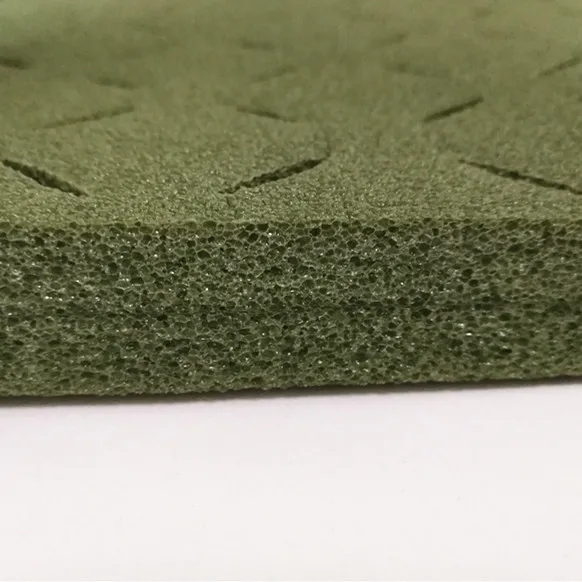 

ASHER Good shock absorbing 20mm thickness grass foam shock pad for artificial turf, Green/black /customized