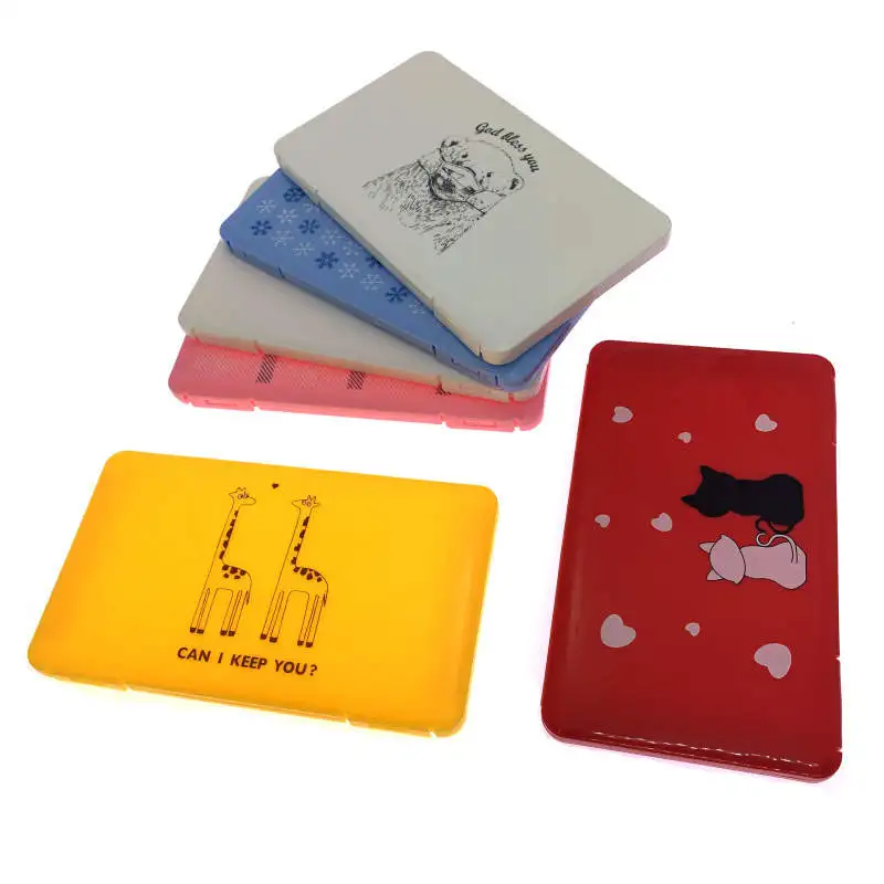 

Dustproof Portable facemask Storage Box Container Mask Case