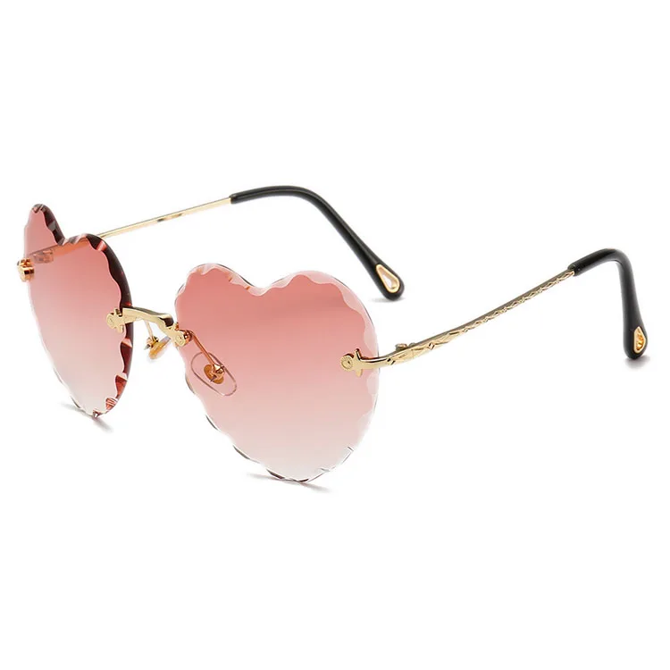 

Wholesale heart-shaped glasses frame colorful lens love heart shaped glasses sunglasses women