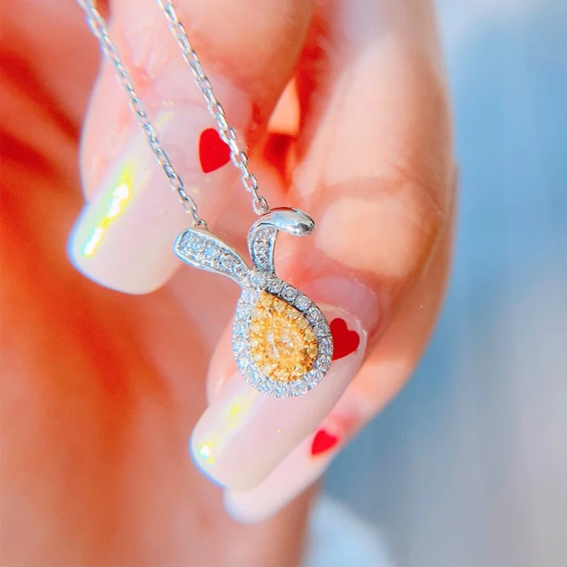 

Fashionable summer necklace metal geometry rabbit chain pendant clavicle chain yellow diamond necklace women's jewelry, Picture shows