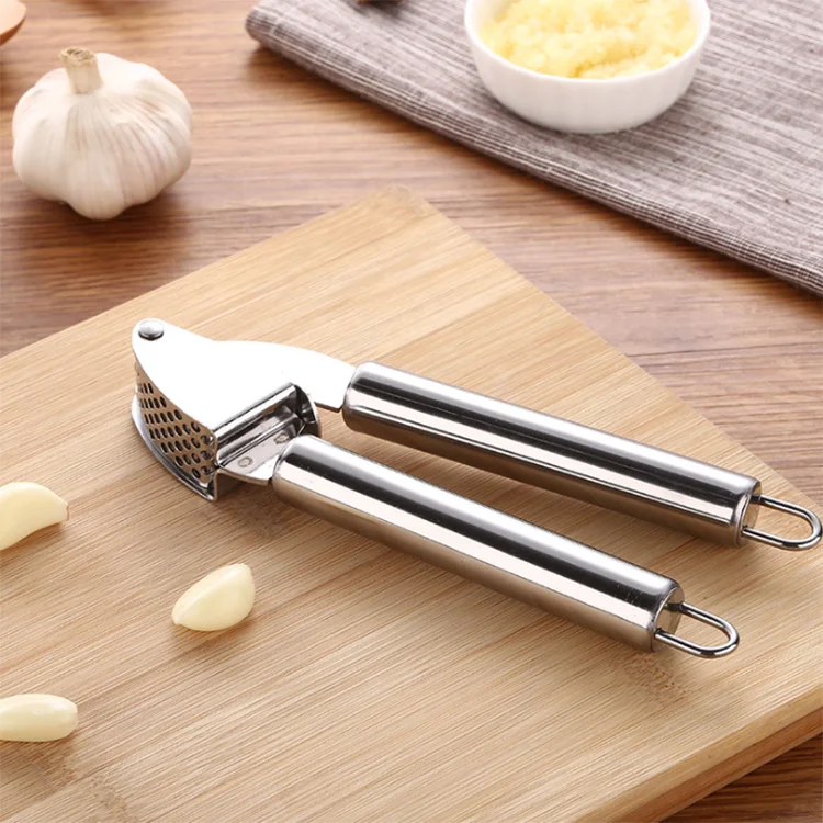 garlic cutter