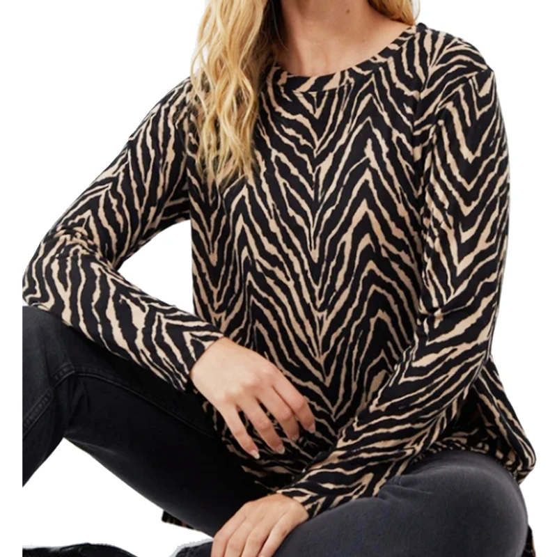 

Free shipping Casual Model Female Fashion Zebra jacquard woman tunic tops Zebra pattern crewneck tunic