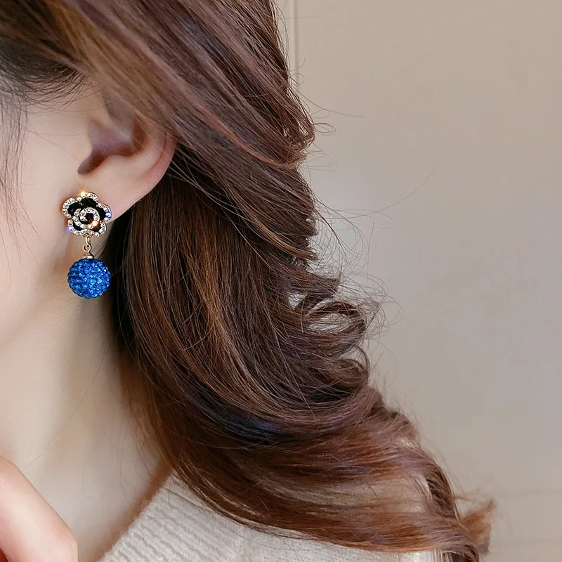 

fashion heart statement blue rhinestone earrings