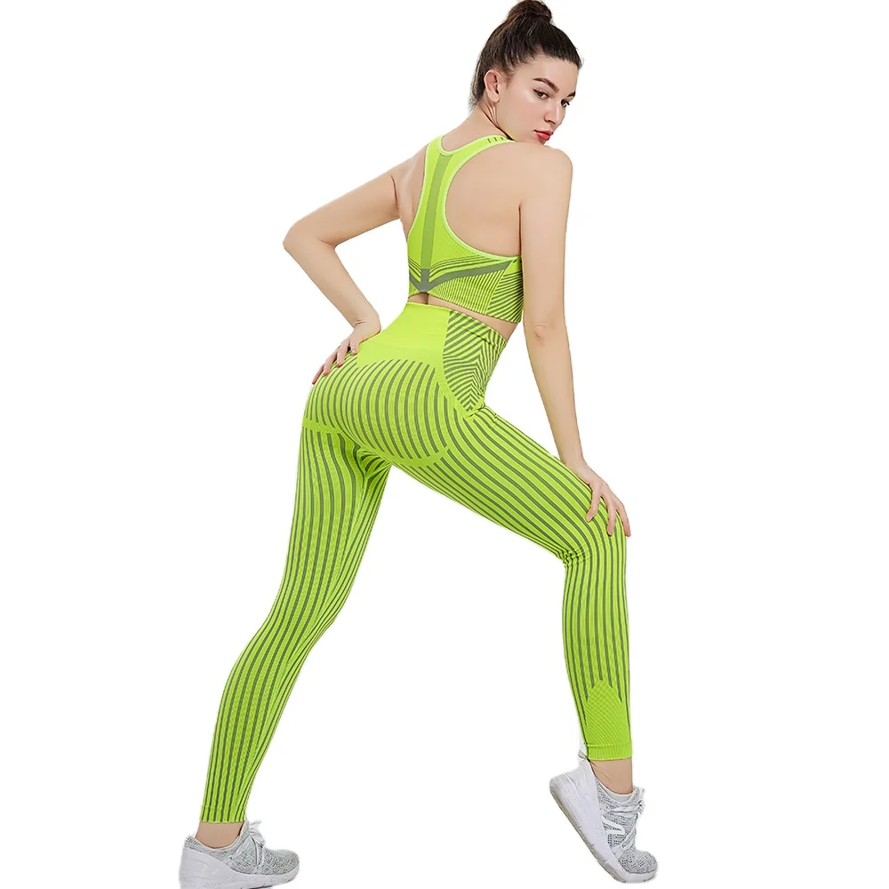 

BBMS2027 GREEN Best Selling Crop Tops Hip Enhancer Sports Gym Wear Set Women Two Piece Yoga Set