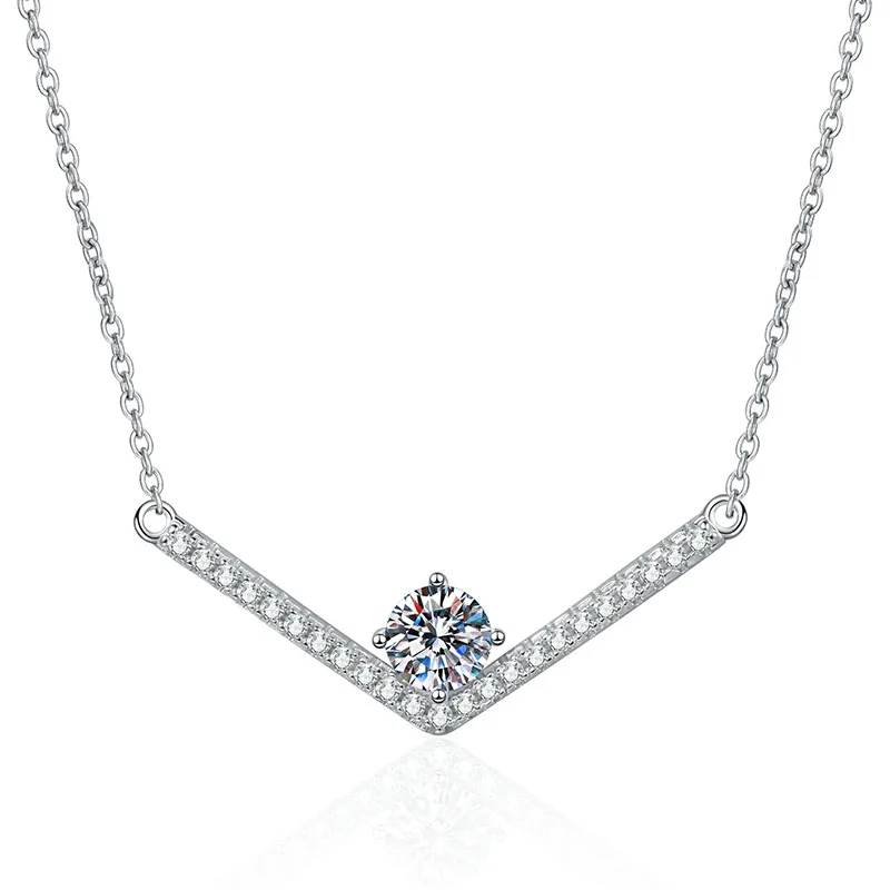 925 Sterling Silver Moissanite V-Letter Necklace Advanced Diamond Temperament Classic Silver Chain Wedding Engagement