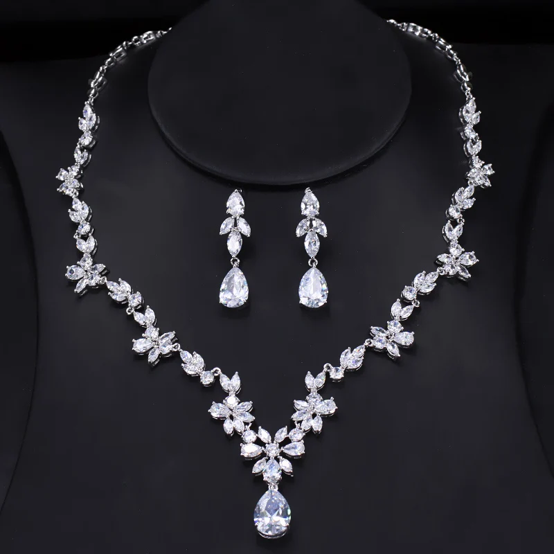 Women Luxury Wedding Costume Accessories Bright Cubic Zircon Crystal Bridal Earrings and Necklace Jewelry Sets for Brides