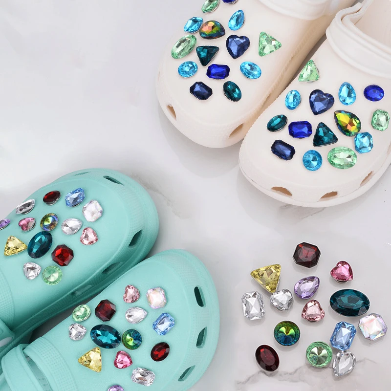 

Crystal Buckle Charms Shiny Sandals Designer Colorful DIY Irregular Rhinestone 2022 New Croc Shoe Charms Clog Charm Geometric