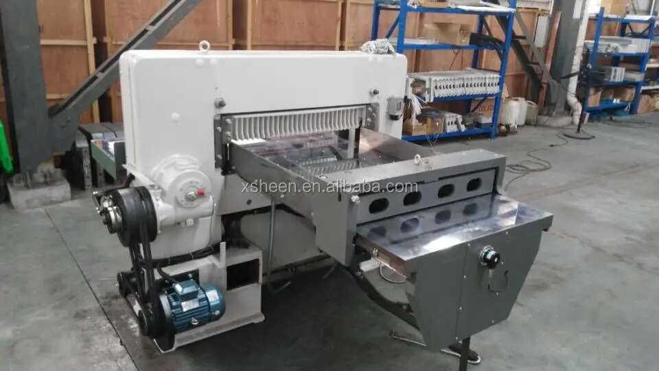 paper cutting machine.jpg