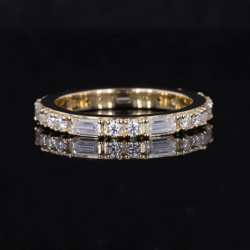 

Trendy jewelry earring 2023 moissanite 14k gold wedding ring baguette round shape moissanite gold wedding band.