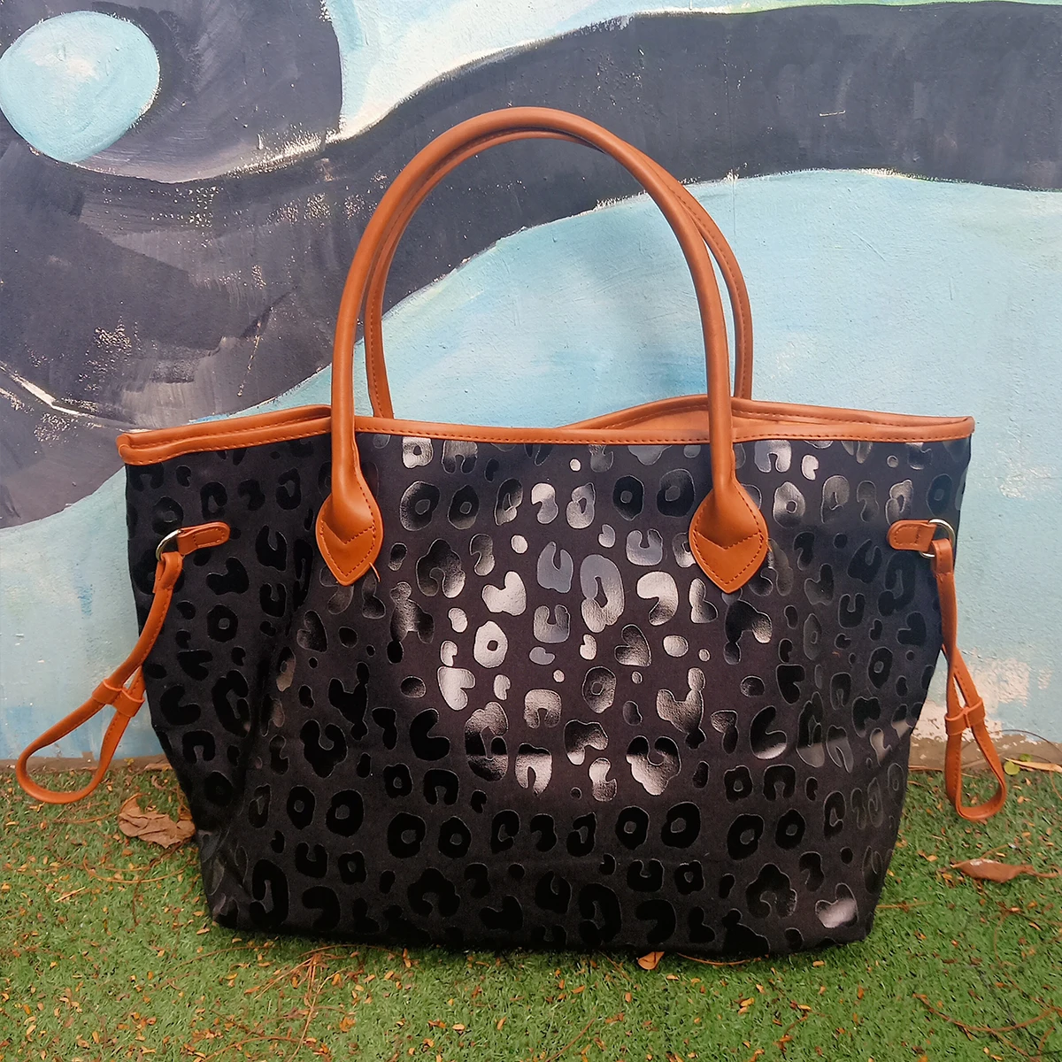 

Brand New Black Leopard Tote Wholesale Cheetah Woman Outdoor Beach Bag Travel Weekender Handbag DMA61770